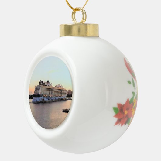 遊航船とのナッサウ港の夜明け セラミックボールオーナメント (右)