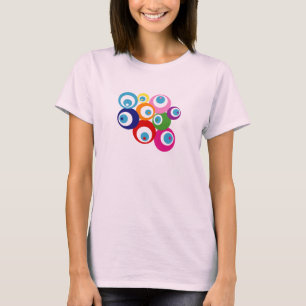 運は幸運の悪のまなざしの虹を注目します Tシャツ