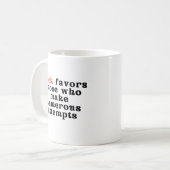 運は粘り強いマグカップを好む コーヒーマグカップ (正面左)