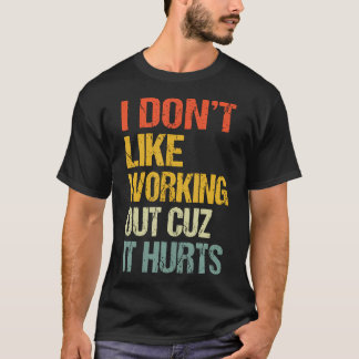 運動が嫌いなのは、痛いから Tシャツ