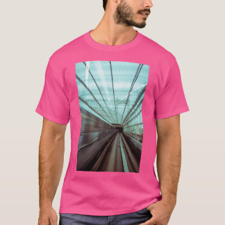 運動の訓練 Tシャツ