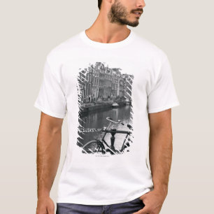 運河による自転車 Tシャツ