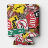 運転インストラクターおもしろい道路標識コラージュ 缶クーラー (裏面)