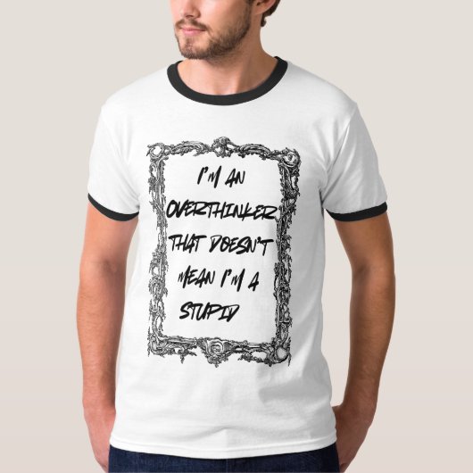 過剰思考者だけど馬鹿ではない モチベーション 黒の金曜日 Tシャツ (正面)