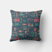 過去からのブラスト： 80の技術 クッション (裏面)