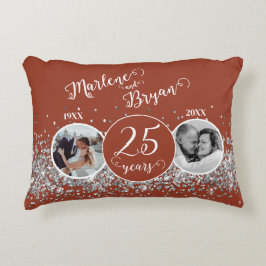 「過去と現在」2ショット シルバー結婚記念日 アクセントクッション