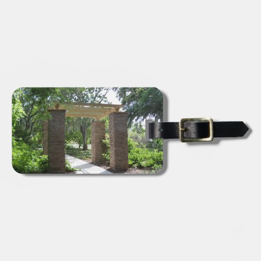 道の上のパーゴラ ラゲッジタグ (正面横)