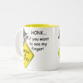 道の激怒のユーモア ツートーンマグカップ (正面左)