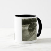 道の車 マグカップ (正面右)