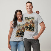 道は我が家 – バイク・ツーリングTシャツ Tシャツ (ユニセックス)