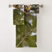 道端の鷹、茶色の鳥の写真 バスタオルセット (インサイチュ)