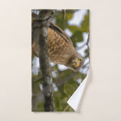 道端の鷹、茶色の鳥の写真 バスタオルセット (ハンドタオル)