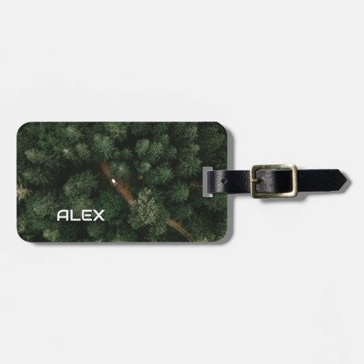 道路と空中の木の頂上 – 自然と経路 ラゲッジタグ (正面横)