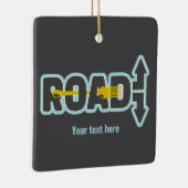 道路のタイポグラフィ文字アートのフォーク セラミックオーナメント (右)