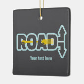 道路のタイポグラフィ文字アートのフォーク セラミックオーナメント (左)
