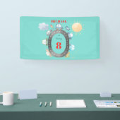 道路の少年の誕生日に車や車 横断幕 (トレードショー)