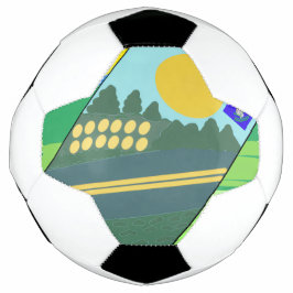 道路を渡る大きな面白い卵 サッカーボール