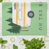 道路上で再びトラックキャンプRVing木の森 キッチンタオル (折り畳み)