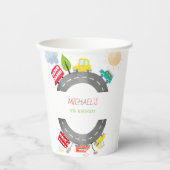 道路上で幸せな車の少年の誕生日 紙コップ (正面)