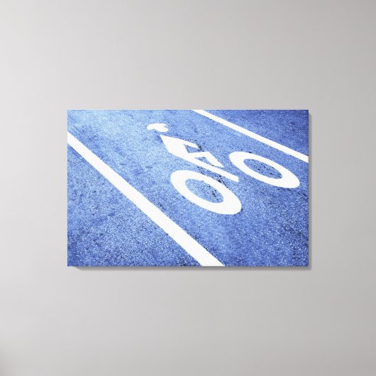 道路上の自転車の看板のクローズアップ キャンバスプリント (正面)