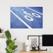 道路上の自転車の看板のクローズアップ ポスター (ホームオフィス)