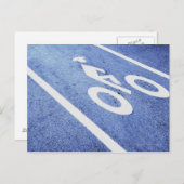 道路上の自転車の看板のクローズアップ ポストカード (正面/裏面)