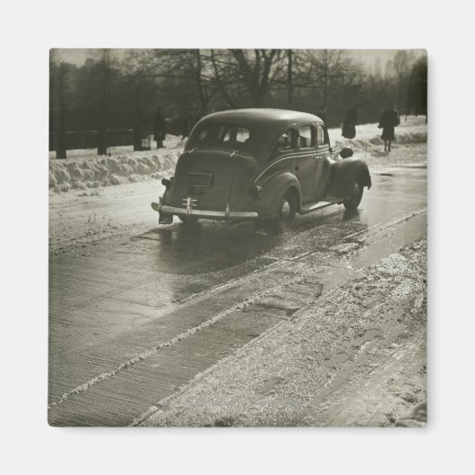 道路上の車 マグネット (正面)