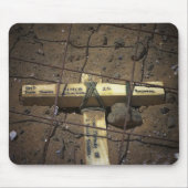 道路修繕の乗組員が十字を切る マウスパッド (正面)