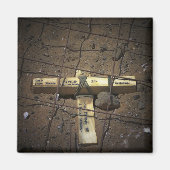 道路修繕の乗組員が十字を切る マグネット (正面)