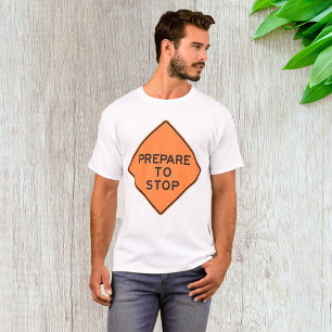 道路標識ストップの準備 Tシャツ