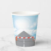 道路赤と白遮断遮断アクセス 紙コップ (正面)
