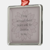 「達成」オーナメント メタルオーナメント (左)