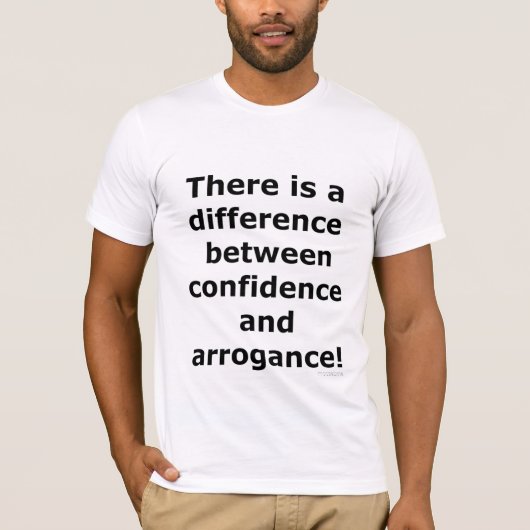 違いがある Tシャツ (正面)