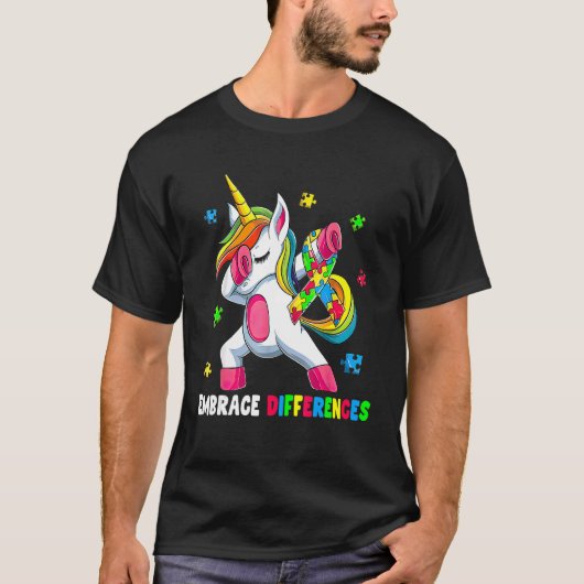 違いを受け入れるユニコーンADHD自閉症を受け入れる Tシャツ (正面)