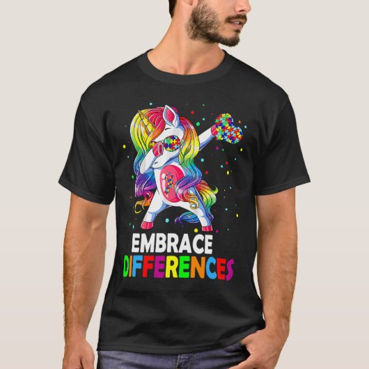 違いを受け入れユニコーン自閉症を待ち受ける Tシャツ (正面)