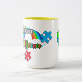 違いを受け入れ誇りを持ったる自閉症ママ ツートーンマグカップ (中央)