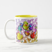 違うな色のマグのアヒル ツートーンマグカップ (左)