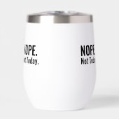 違う。今日ではない。 | はっきりしたタイポグラフィ (正面)