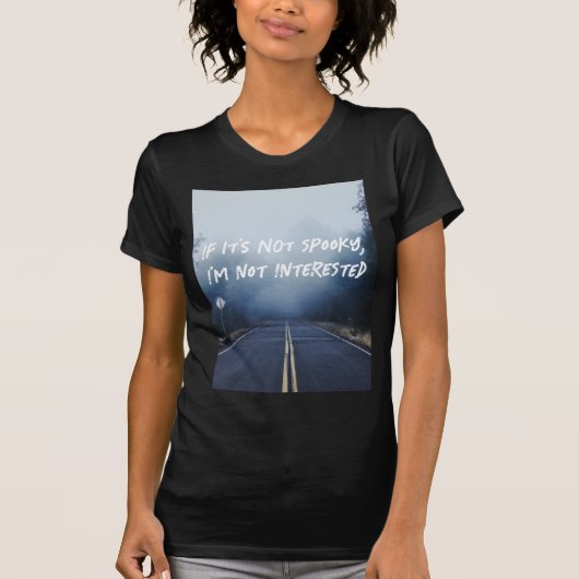 違もしう不気味、興味がない Tシャツ (正面)