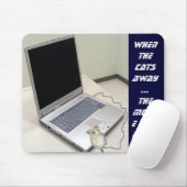 遠くにな猫が… マウス遊ぶ時!! マウスパッド (マウス)