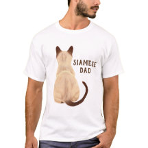 遠くにな背部眺めを見るSashaのシャム猫のパパの子猫