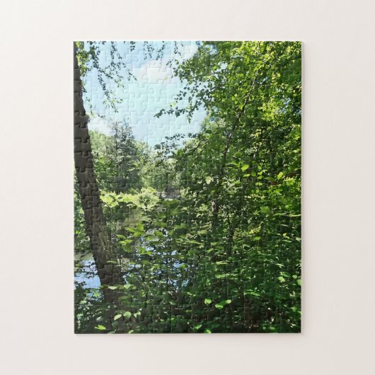 遠くに橋がある公園 ジグソーパズル (縦)