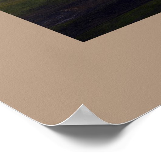 遠くの山 ポスター (角)