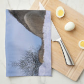 遠ぼえのアラスカの材木オオカミ キッチンタオル (四つ折り)