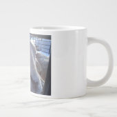 遠ぼえのオオカミの農場のルーシーのジャンボマグ ジャンボコーヒーマグカップ (右)