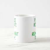 「遠慮なく…」 受動おもしろい的な コーヒーマグカップ (中央)