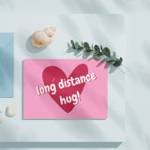 遠距離ハグ！大きなピンクのハート ポストカード