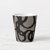 遠隔信号：抽象芸術ブラックとグレー カフェラテマグ (正面)