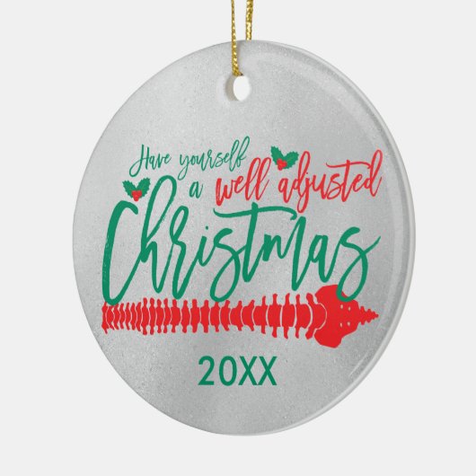 適切に調整されたクリスマスカイロプラクティック セラミックオーナメント (左)