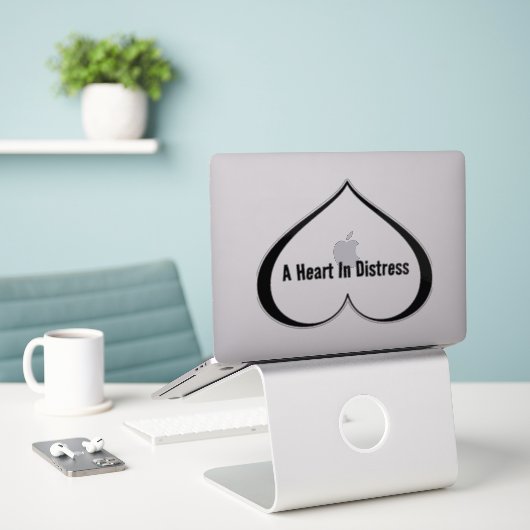 遭難ハート シール (デスク上のノートパソコン)